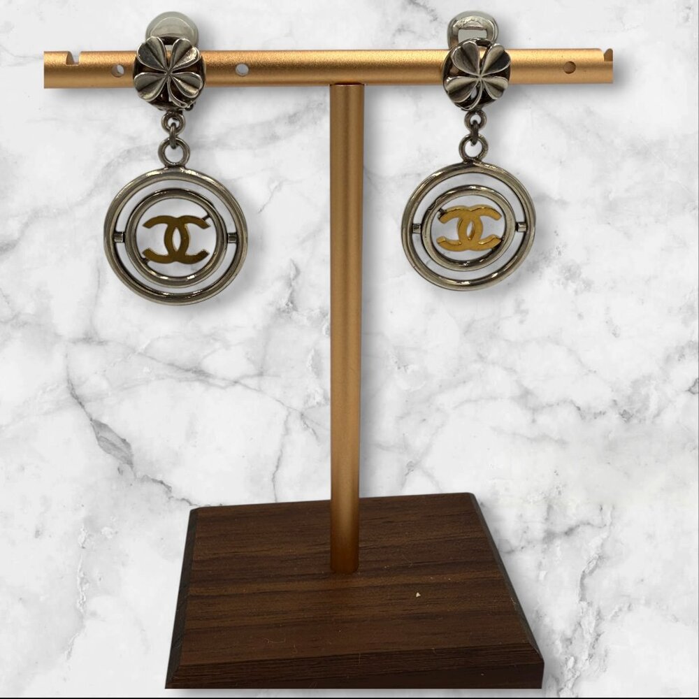 Chanel Vintage CC Drop Clover Clip-On Earring
